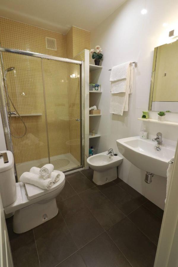 Apartamento Cristo De Burgos - Kainga Homes Севилья Экстерьер фото