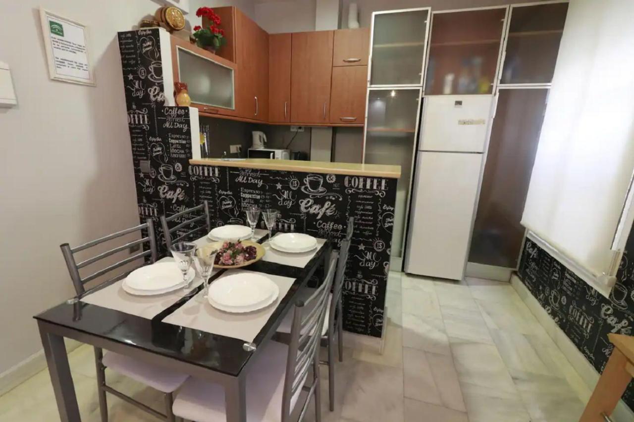 Apartamento Cristo De Burgos - Kainga Homes Севилья Экстерьер фото