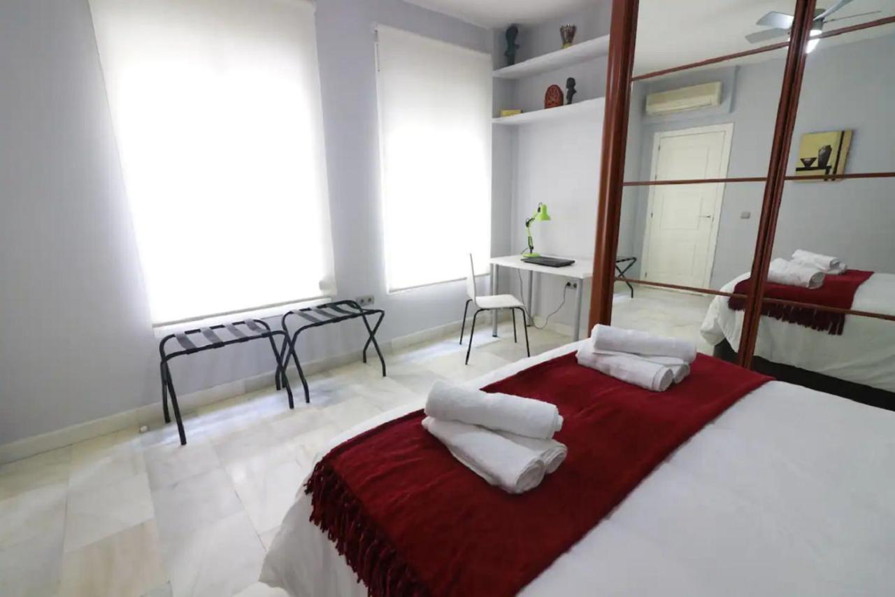 Apartamento Cristo De Burgos - Kainga Homes Севилья Экстерьер фото