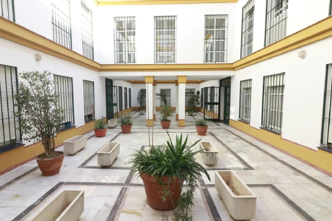 Apartamento Cristo De Burgos - Kainga Homes Севилья Экстерьер фото